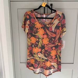 LuLaRoe Classic T (Multicolor Floral Short Sleeve Top)